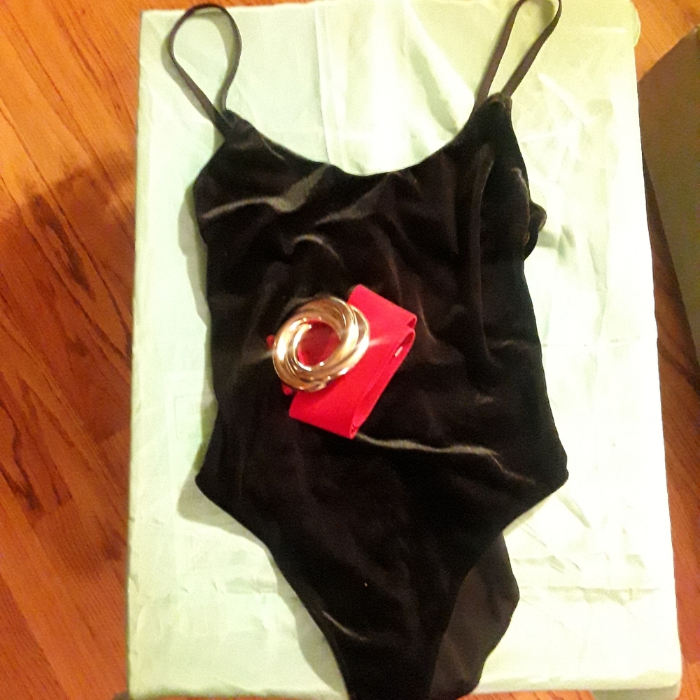 💥Black Velvet Onesie